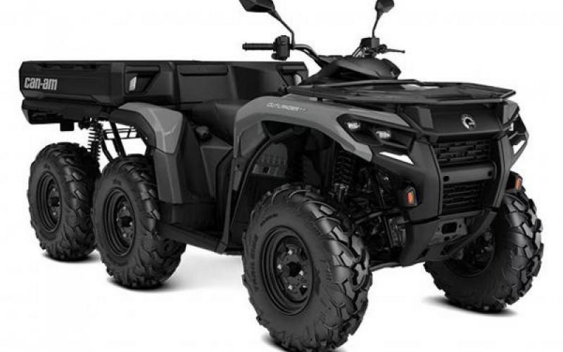 Can-Am OUTLANDER 6x6 DPS 700 T